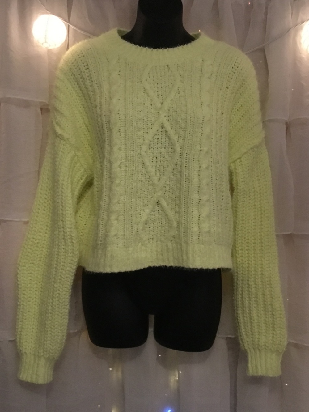No boundaries Sweater Oversized medium